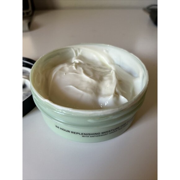 The Body Shop Fuji Green Apple Replenishing Body Butter 6.9oz Opened - Picture 6 of 6